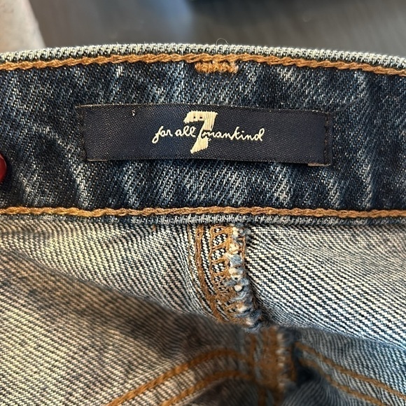 7 For All Mankind Frayed Denim Mini Skirt in Color Montreal Size 26 - Picture 7 of 8